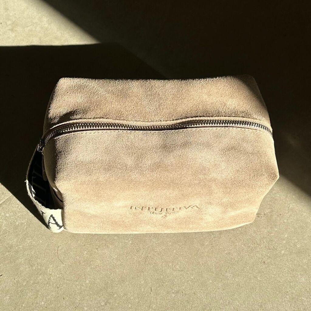 Intuitiva Ženski neseser Suede Travel, Roze