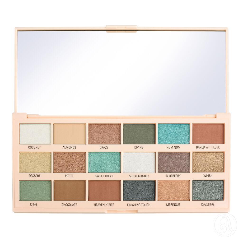 Revolution Paleta Chocolate Macaroons, 18.8G