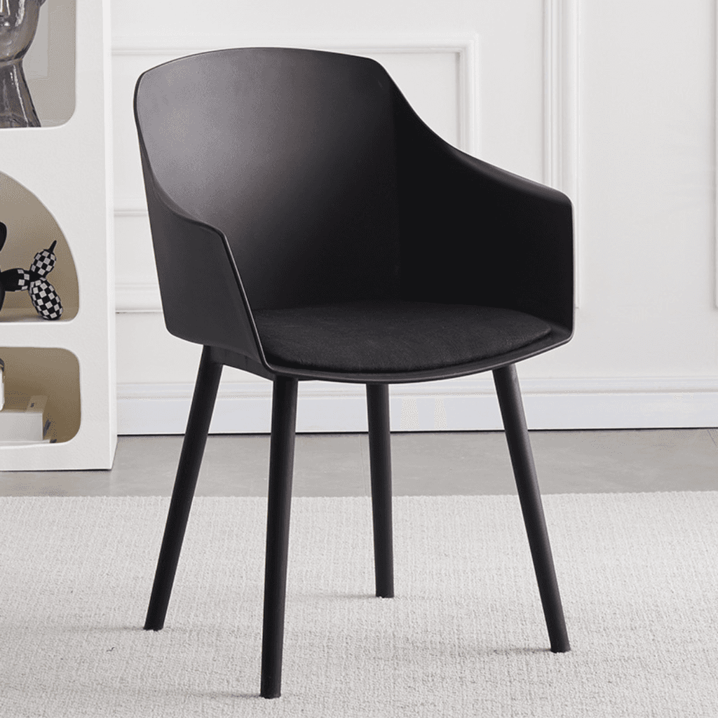 Giga Vrtna stolica Latis A-25i, Crna