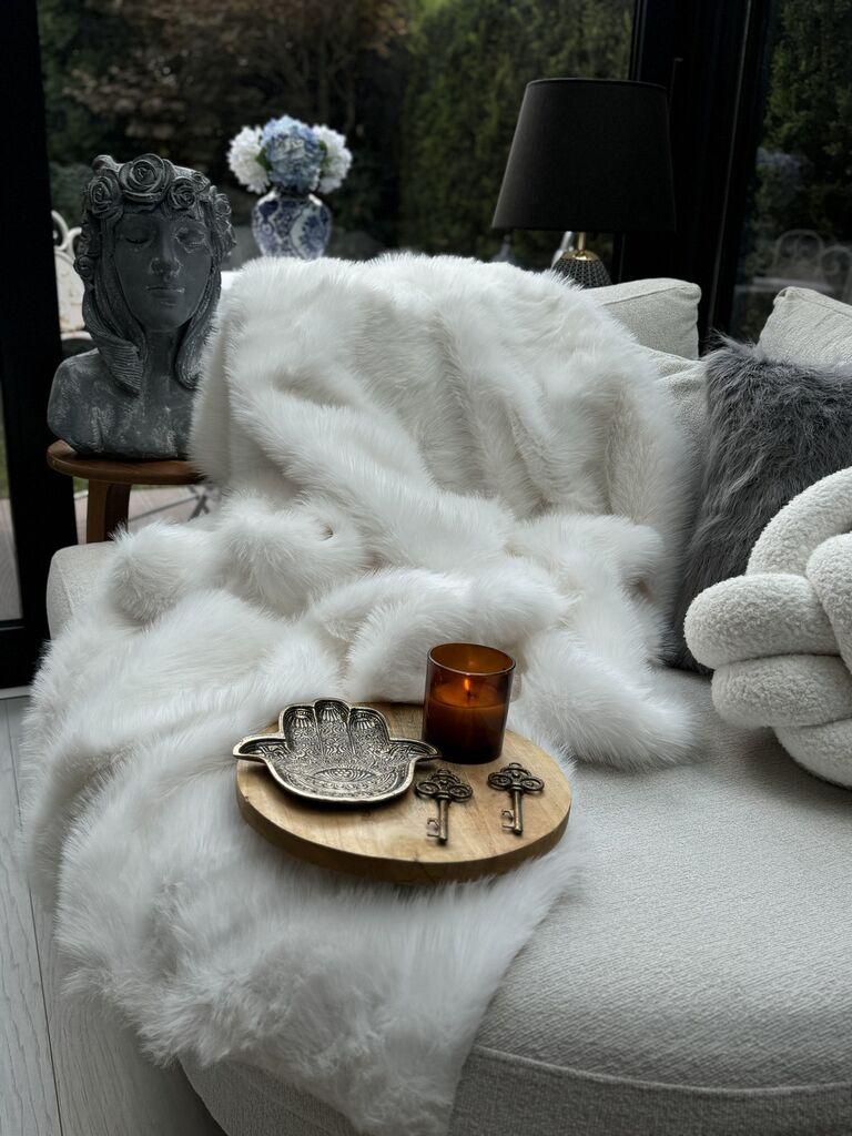 Aberto Design prekrivač za krevet Lolita 75, 200x75 cm, bijela