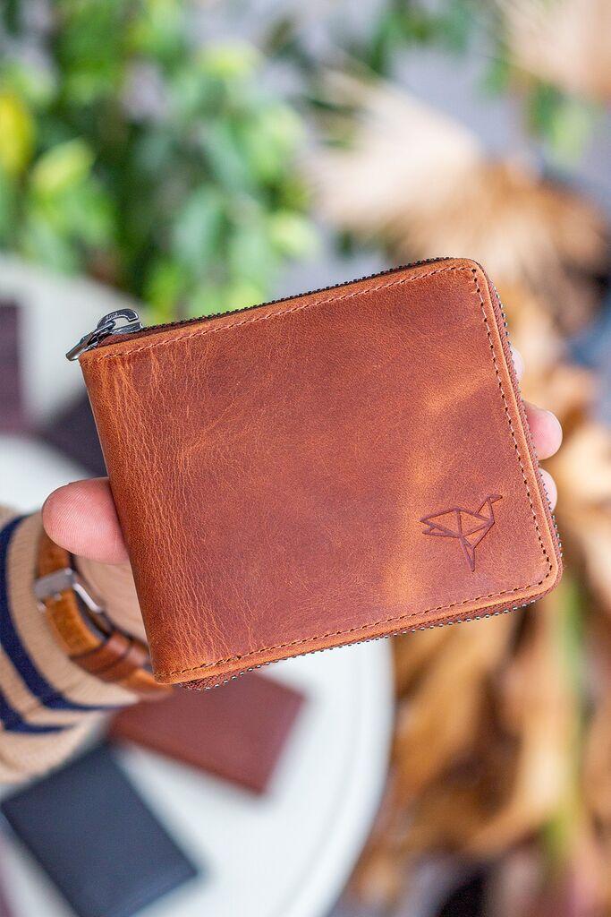 Garbalia novčanik Carole, smeđa