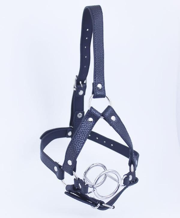 Povez za glavu sa metalnim prstenom za usta, Crni