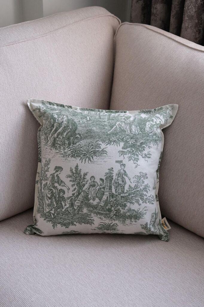 Aberto Design Dekorativna jastučnica BST058, 45 x 45 cm, Maslina-bela