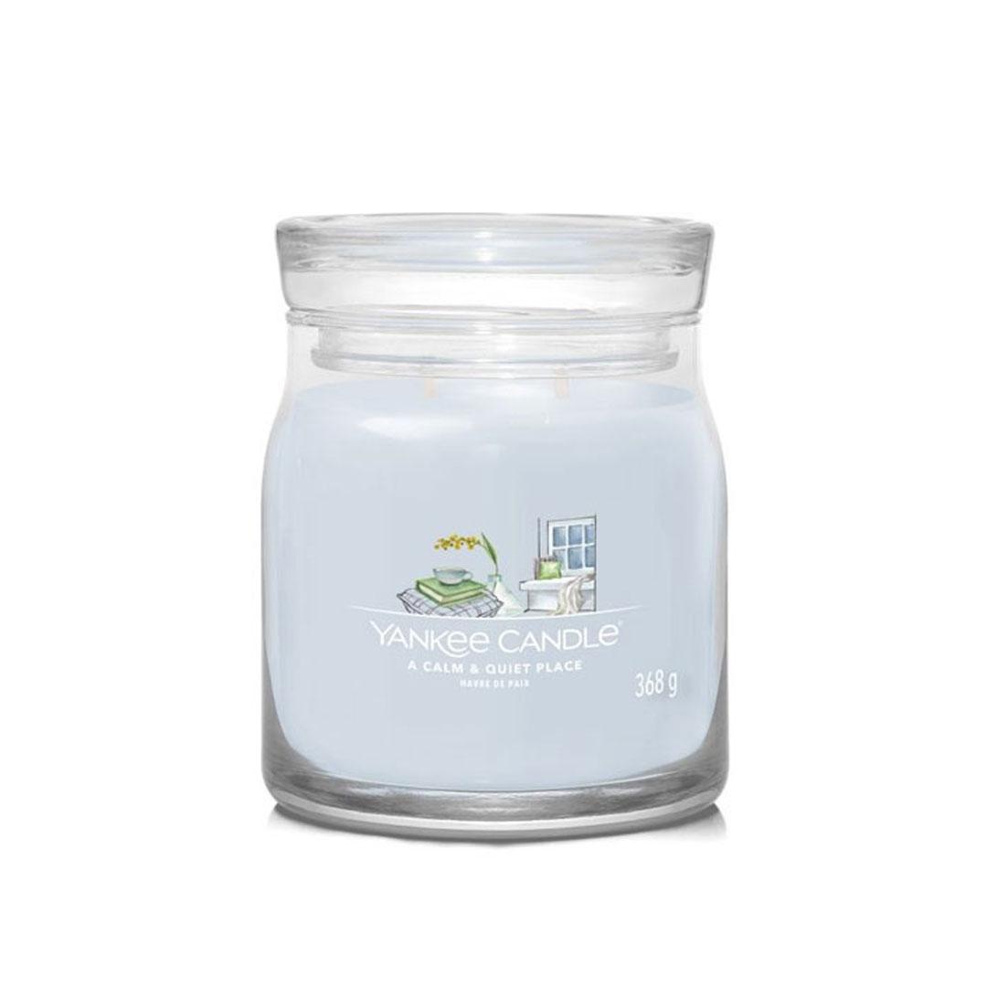Yankee Candle Mirisna svijeća M A Calm & Quiet place, Plava
