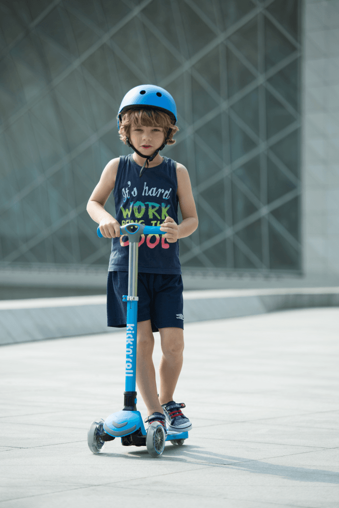 Adria Romobil Kicknroll S6, Plavi