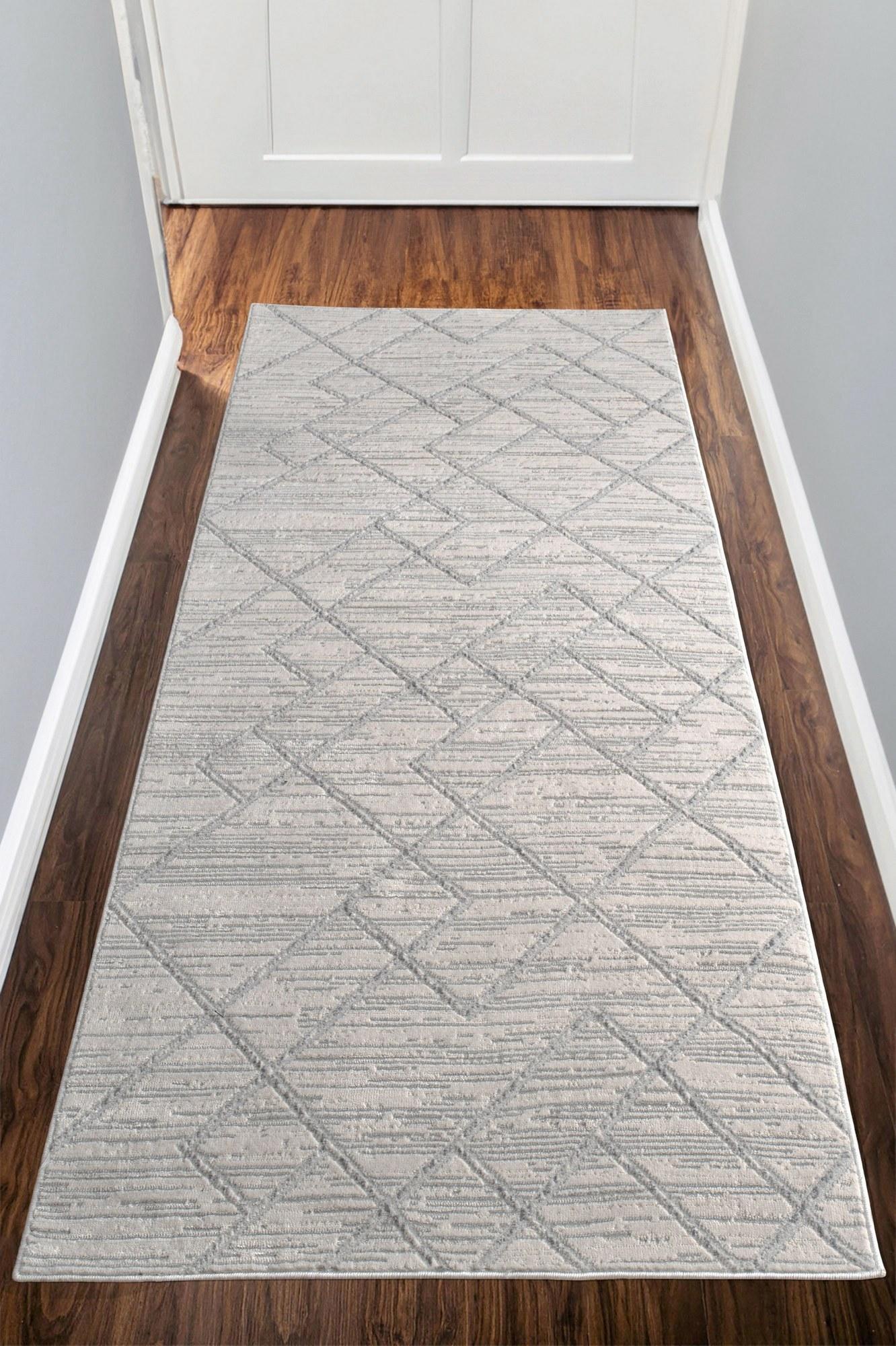 Conceptum Hypnose tepih 120x400cm siva