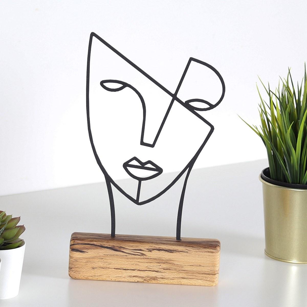 Aberto Design Dekorativna figura M-034, 17x30x3,5 cm, Crna