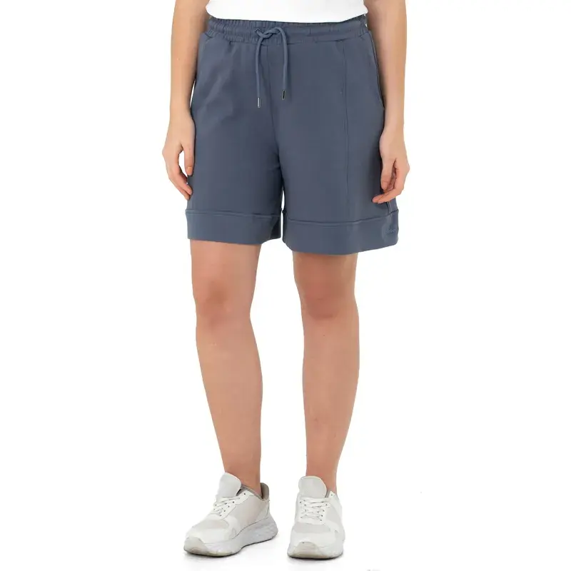 Ženske kratke hlače za Istok, Lena