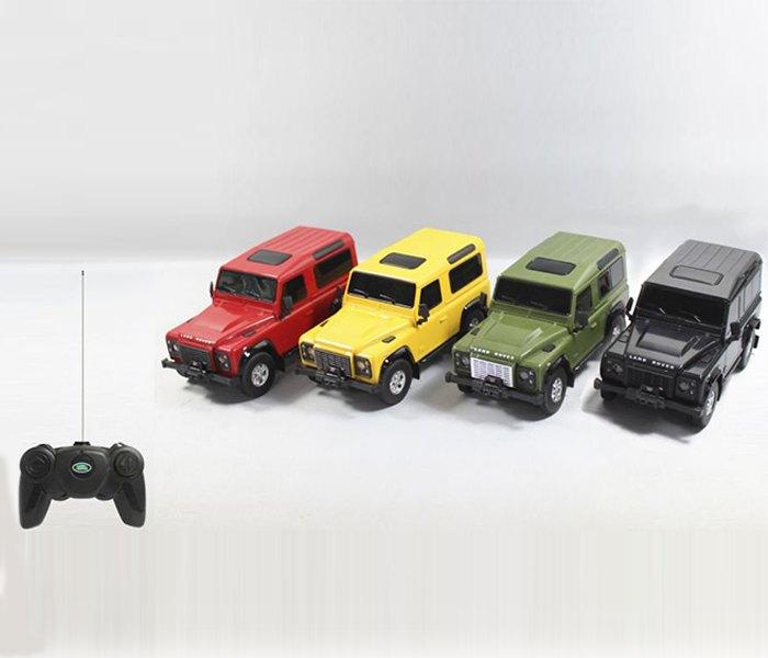 Land Rover Defender u daljinskom upravljanju 1:24