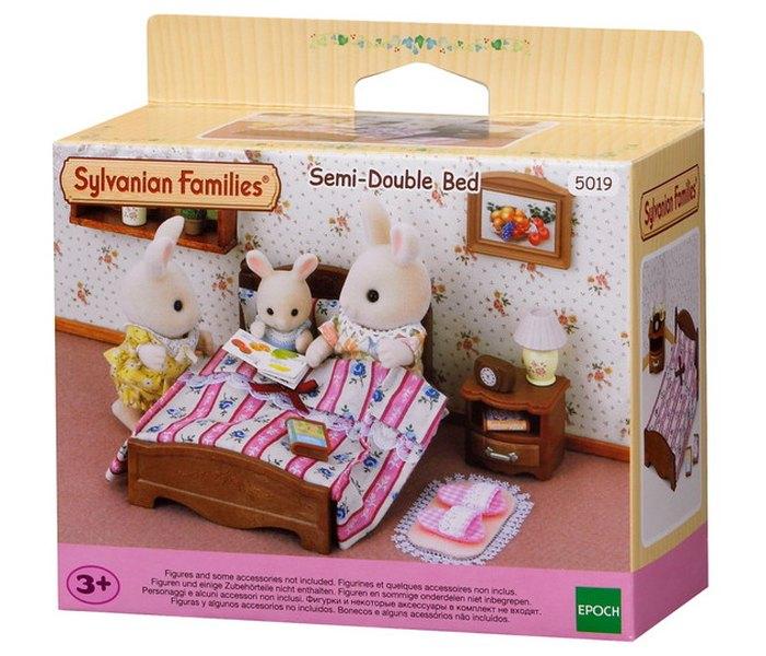 SYLVANIAN FAMILIES Set polubračnog kreveta