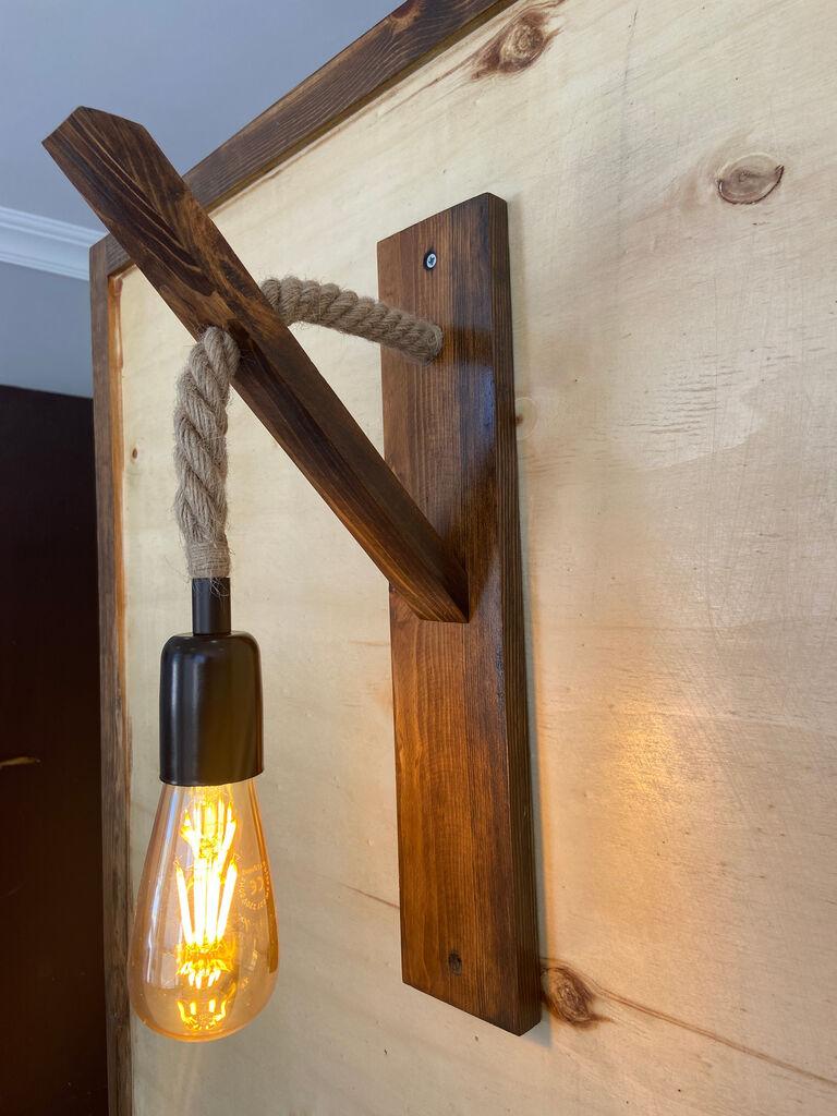 Opviq 806ALD1467 Zidna lampa, smeđa