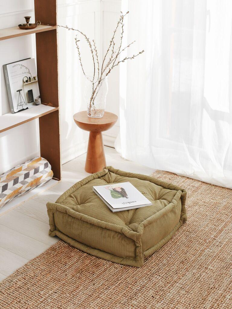 Jastuk Atelier del Sofa u kaki boji