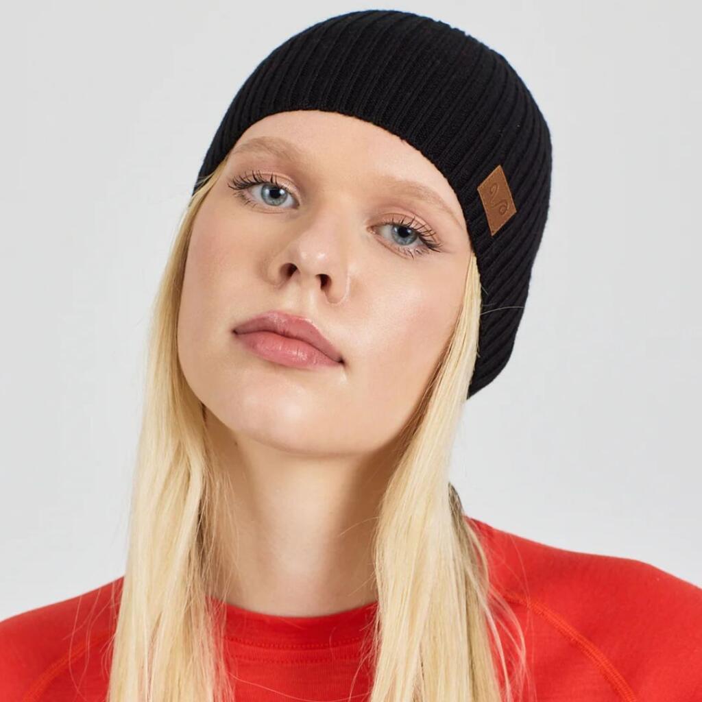 Woolona Unisex kapa Wintry, Crna