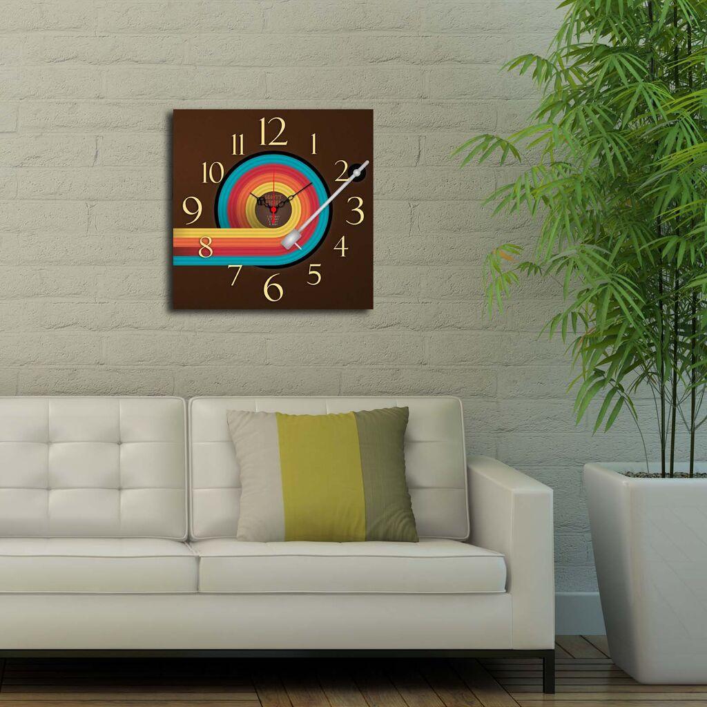 Zidni sat Wallity Msk-44, 40x40 cm