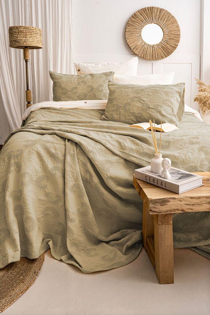 L'essentiel Maison Set prekrivača i jastučnica Italo, 240x260 cm, kaki