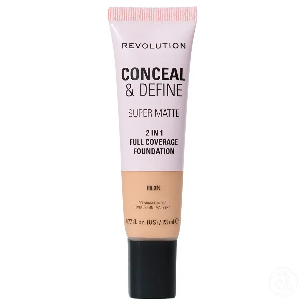 Revolution Tečni puder Conceal and Define, F8.2N