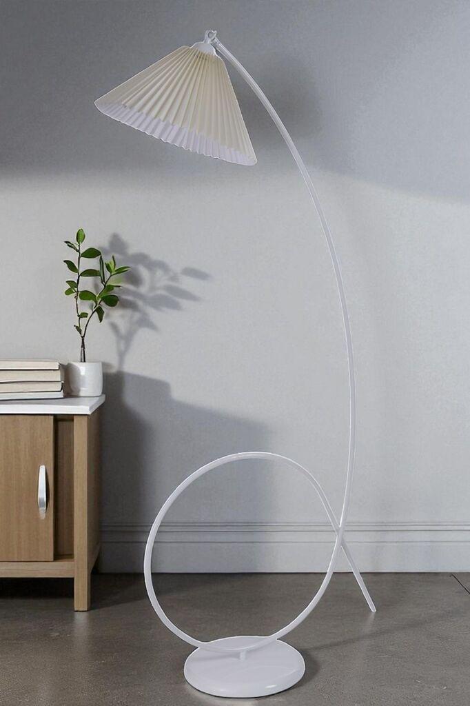 Opviq podna lampa 8967-4, bijela