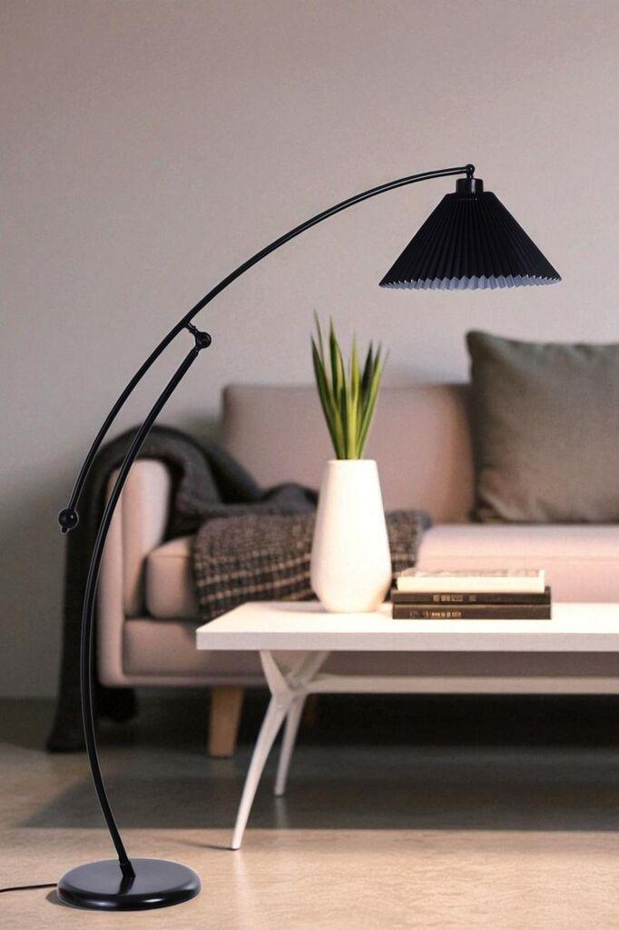 Opviq podna lampa 8971-6, crna