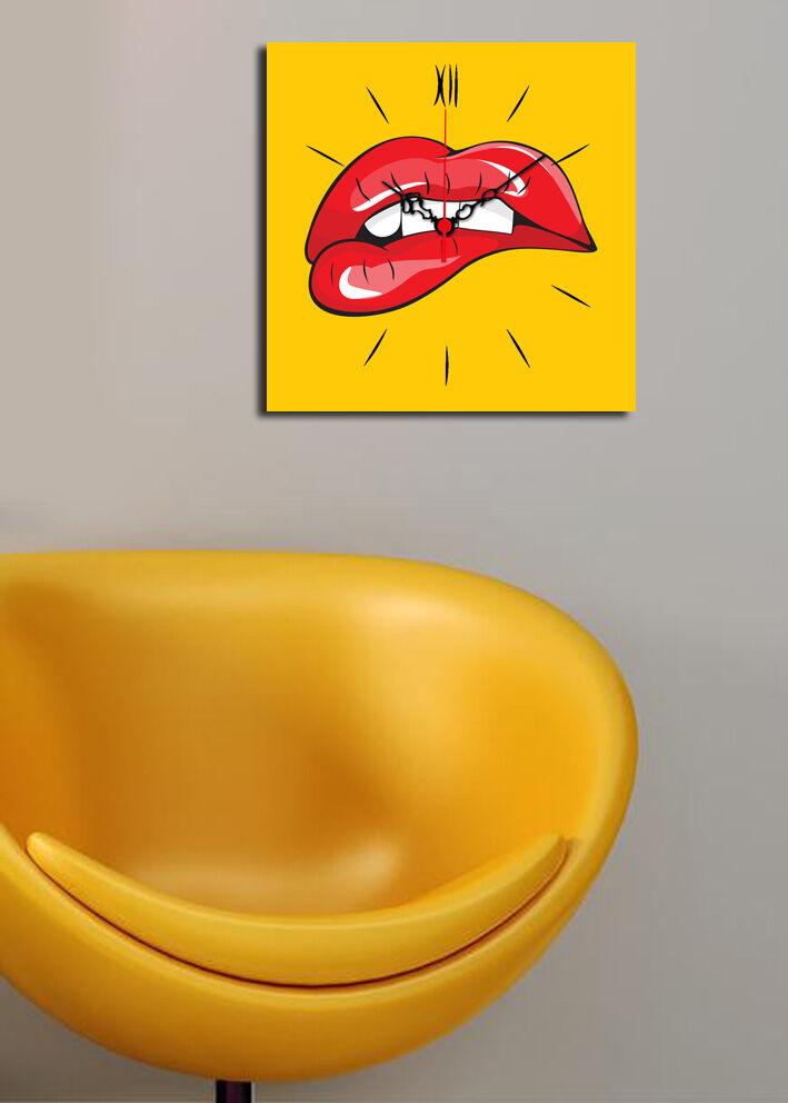 Zidni sat Wallity 2828CS-14, 28x28 cm