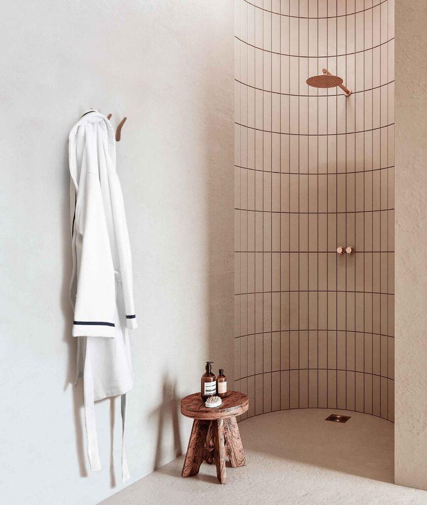 L'essentiel Maison Bademantil Perge, Belo-crni