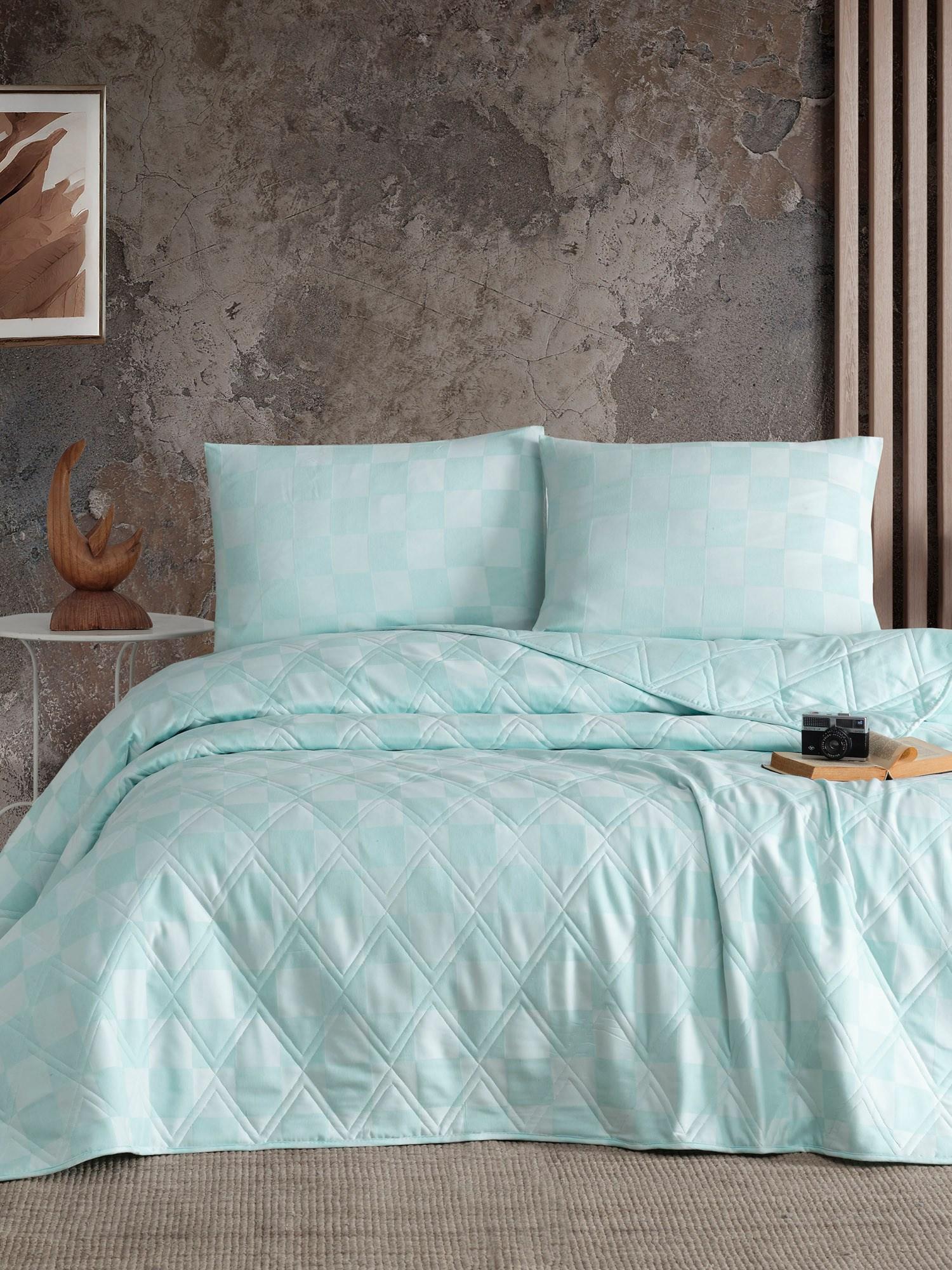 L'essentiel Maison Prekrivač za bračni krevet Mint