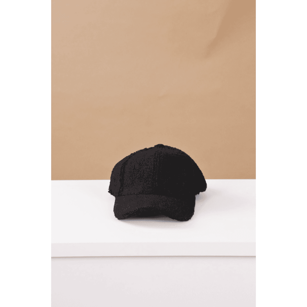 Myastreet Ženska kapa Teddy, Crna