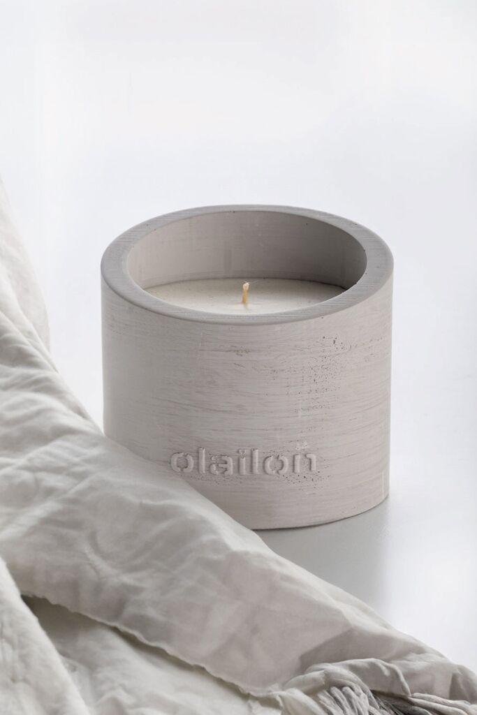 Aberto Design Betonska svijeća Slope, Miris kakaa, Parafin i soja, 8,5 cm, Siva