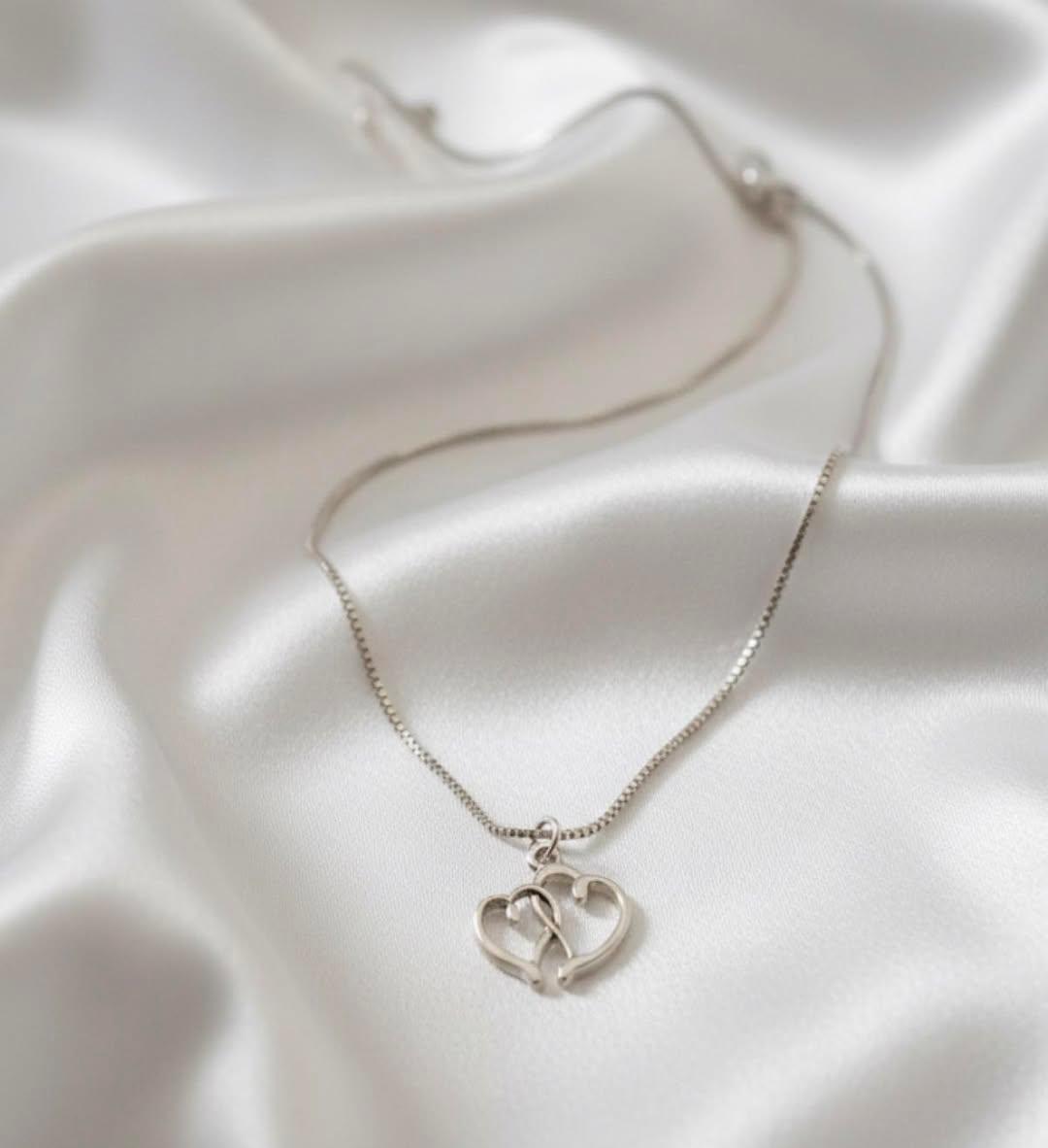 Poludrago kamenje & nakit  Ogrlica Dva srca - jedna priča