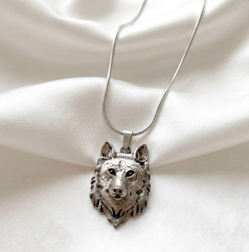 Poludrago kamenje & nakit Ogrlica Vuk od livenog metala, Srebrne boje