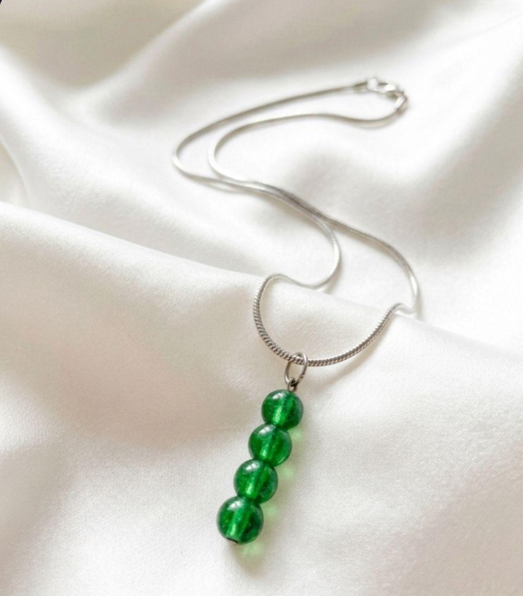 Poludrago kamenje & nakit Ogrlica sa sintetičkim moldavitom, Zelena