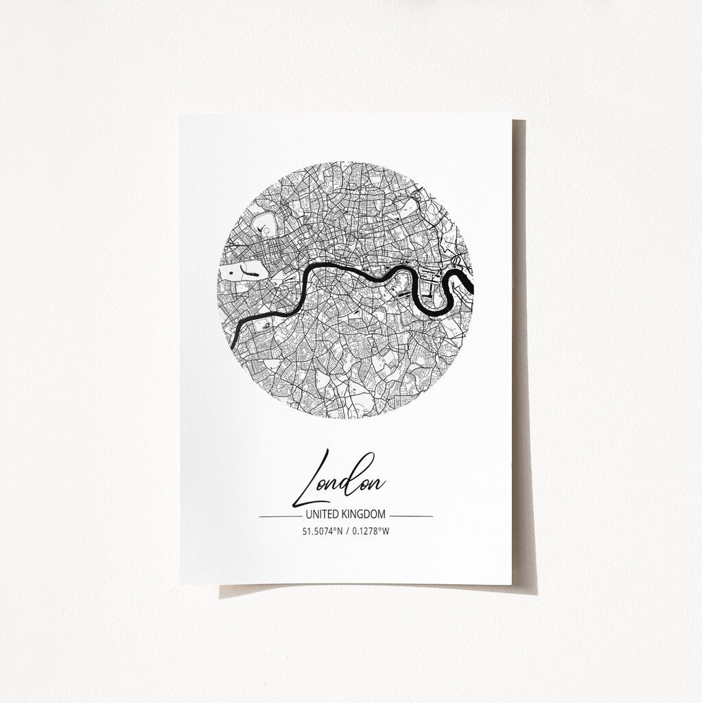 Wallity poster London-2077, 50x70 cm