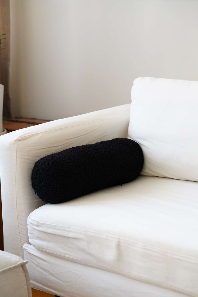 Aberto Design Dekorativni jastuk Teddy Roller, 50x14x14 cm, Crni