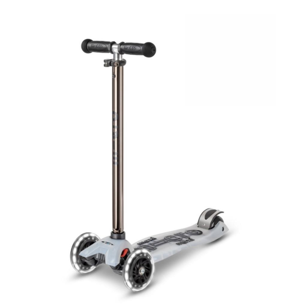 Maxi Trotinet Micro Deluxe Flux, LED, Crno-bijeli