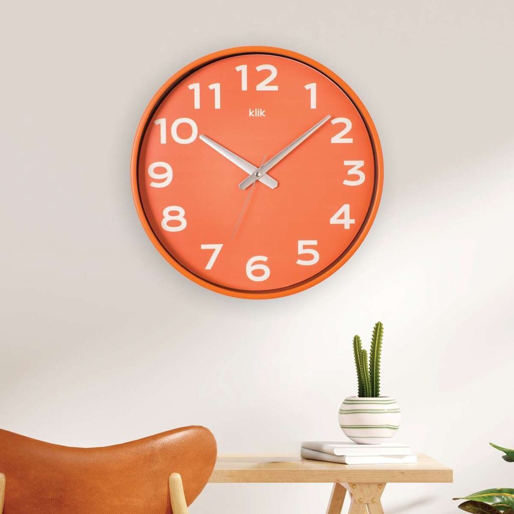 Zidni sat Wallity Joy, 38x38 cm, narandžasti