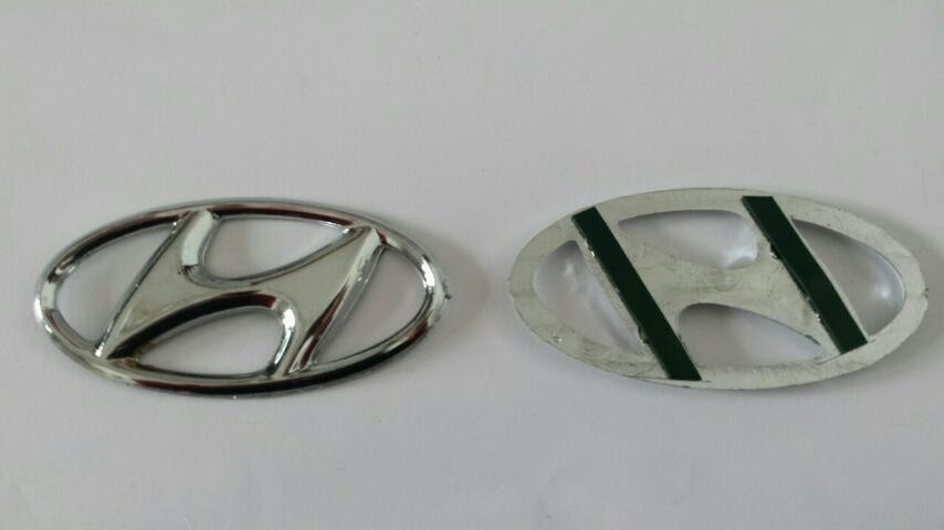 Plastična Oznaka Hyundai 115X57