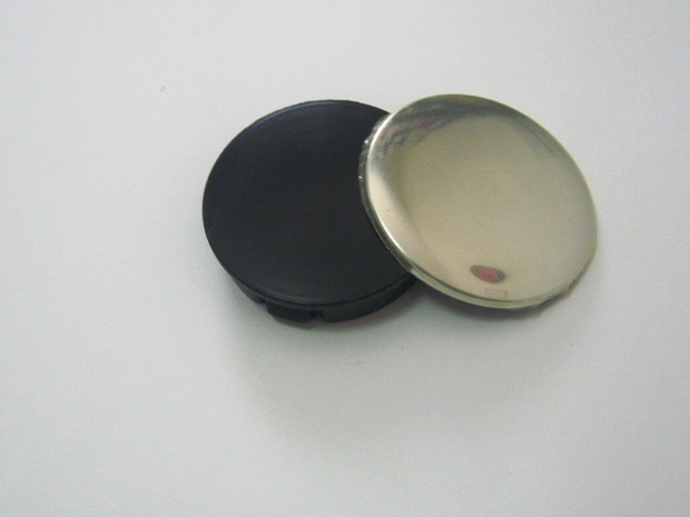 Čep Za aluminijumsku Felugu Fi55Mm Sa Hromiranim Polopcem