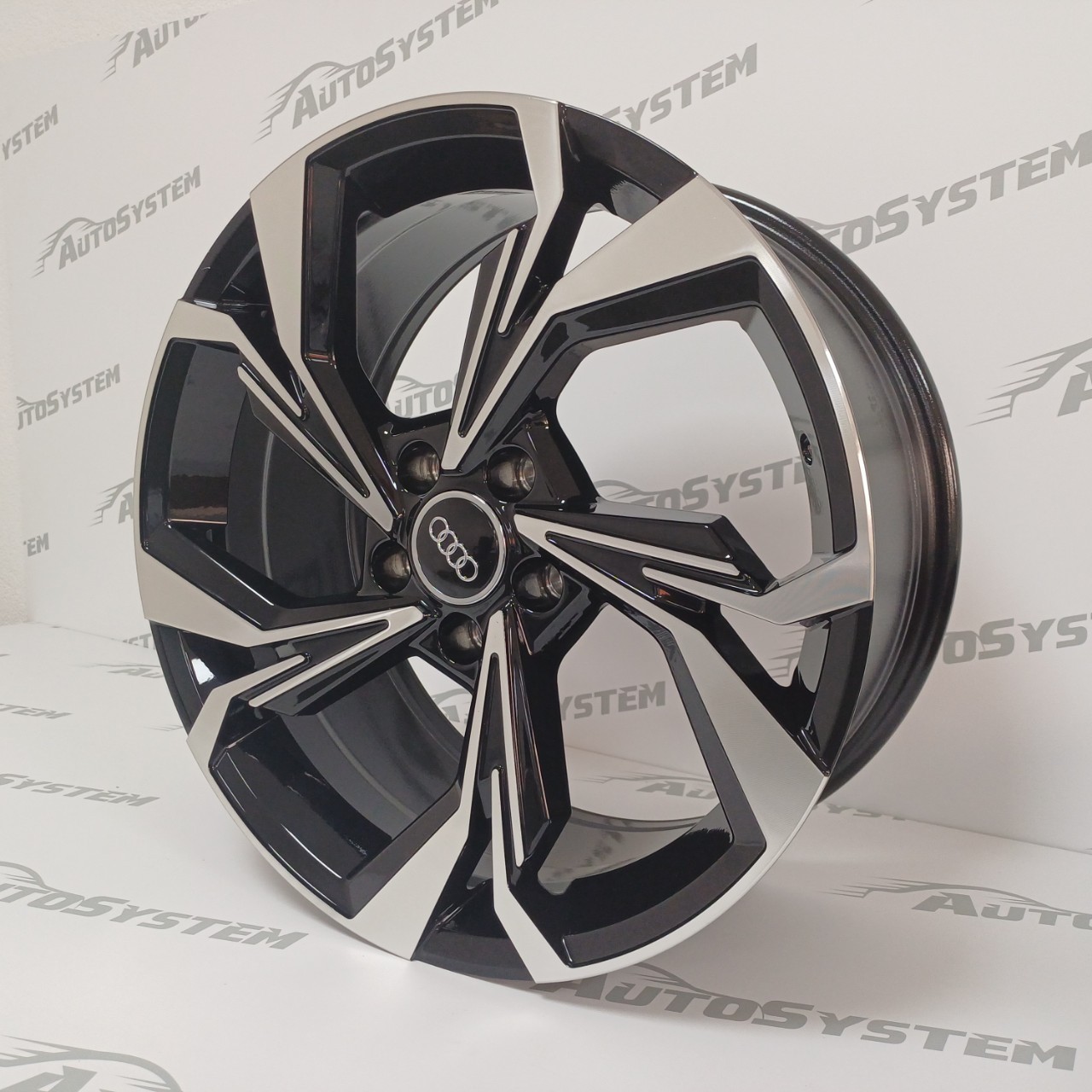 Felga Aluminijumska Audi 18X8.0 5893