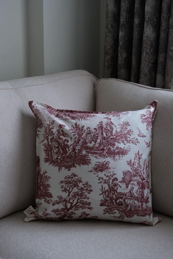 Aberto Design Dekorativna jastučnica BST060, 45 x 45 cm, Bordo-bijela