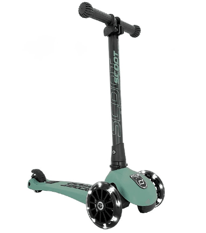 Scoot And Ride Highwaykick 3 LED Forest