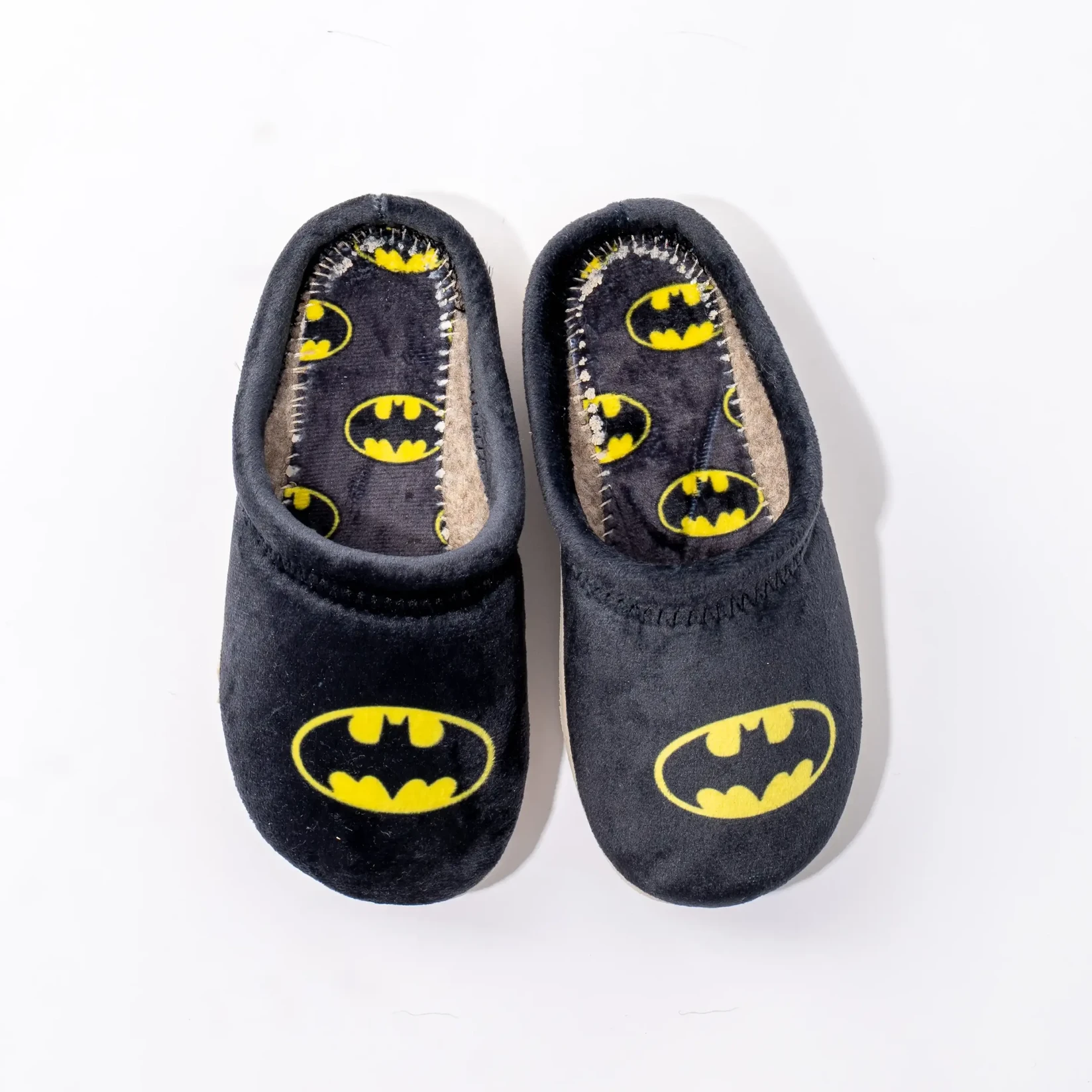 Obuća Vesna Sobne papuče za dječake Batman, Crne