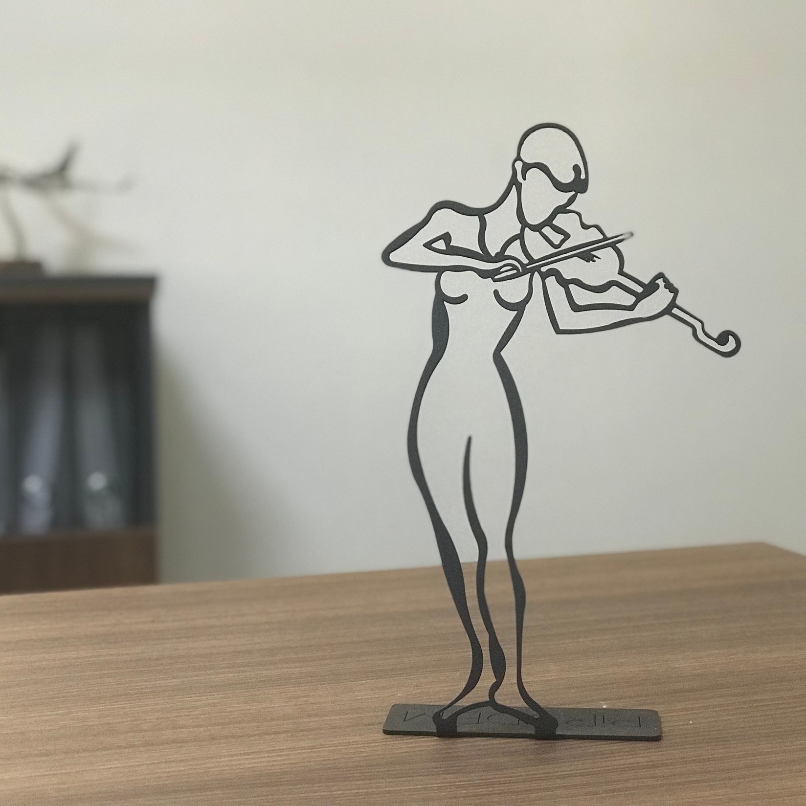 Aberto Design Dekorativna figura violinista, podloga, 2 mm, crna