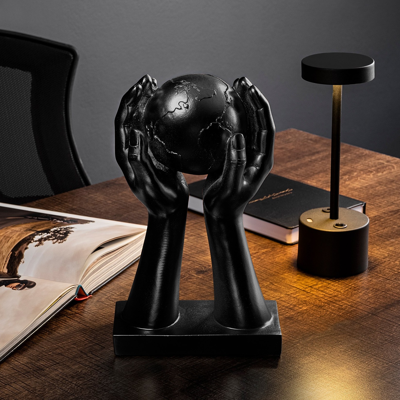 Aberto Design Dekorativna figura Global - 4, 18x30x9 cm, Crna