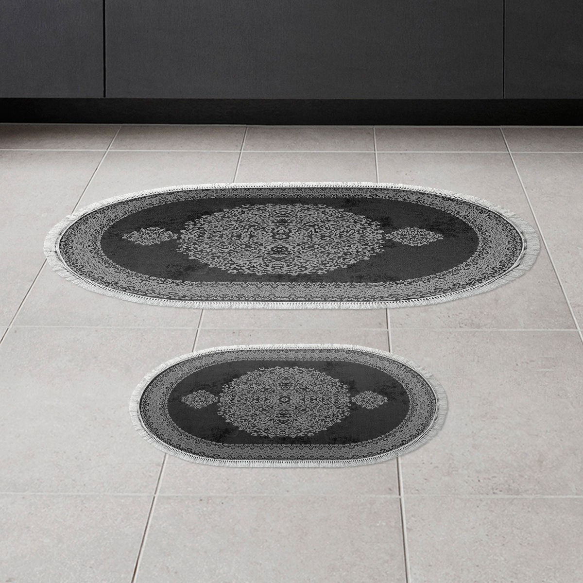 L'essentiel Maison Set od 2 tepiha za kupatilo, crno-bijeli