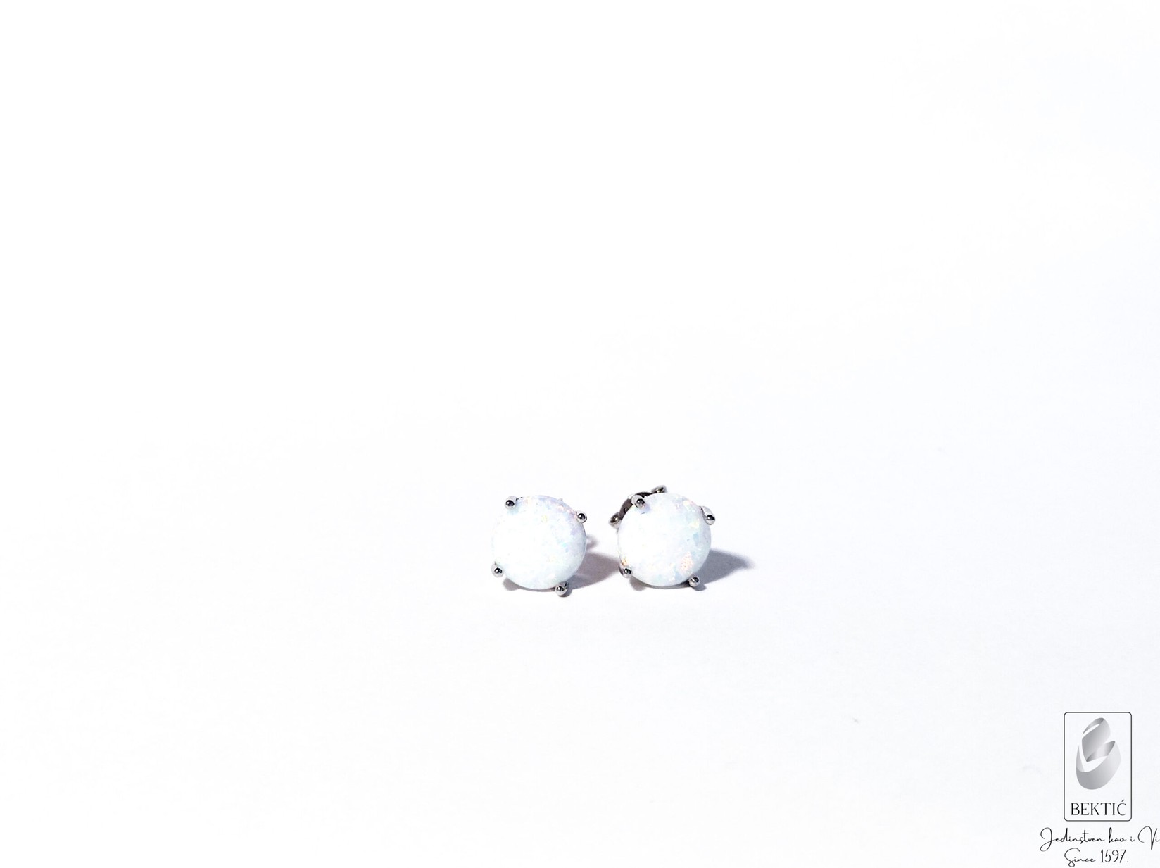 Naušnice "Krug" opal