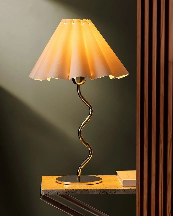 Opviq Anna stolna lampa, zlatne boje