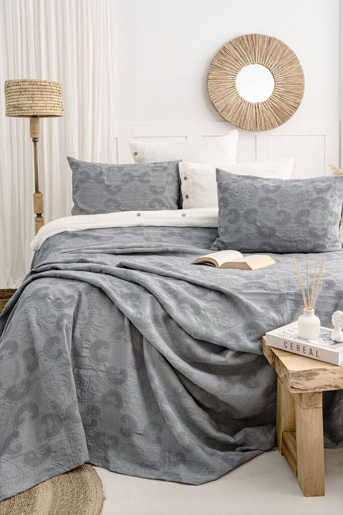 L'essentiel Maison Set prekrivača i jastučnica Italo, 240x260 cm, antracit