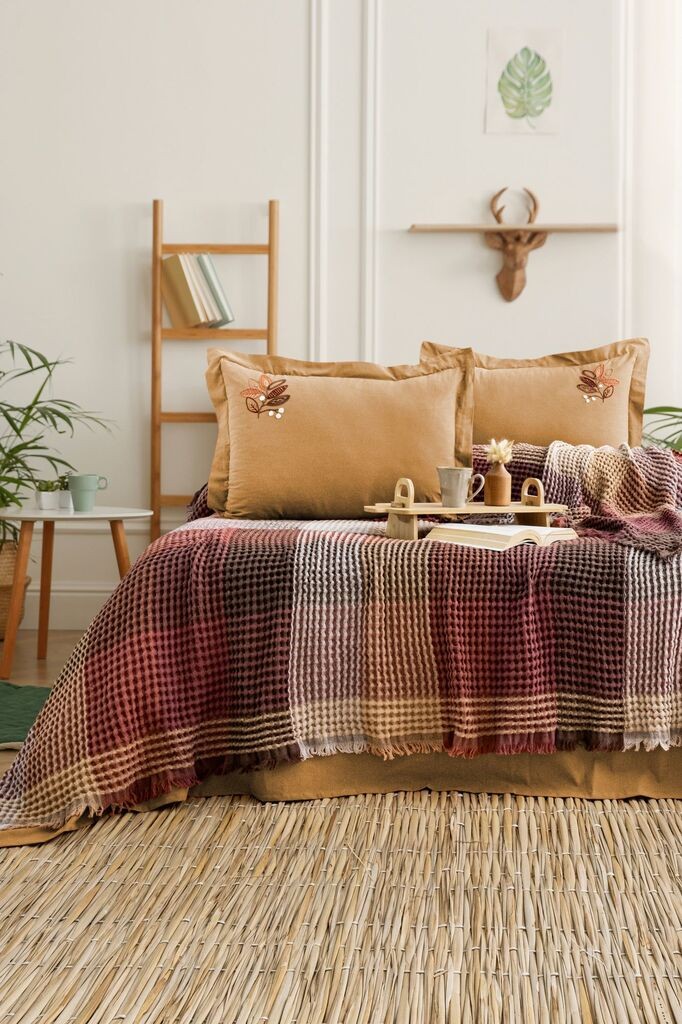 L'essentiel Maison Set prekrivač i dvije jastučnice Florence, 240x260cm