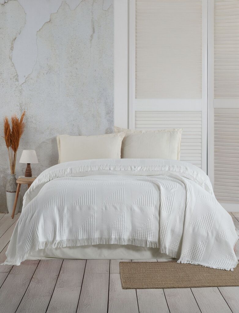 L'essentiel Maison Prekrivač za bračni krevet Sirius, 220 x 240 cm, krem