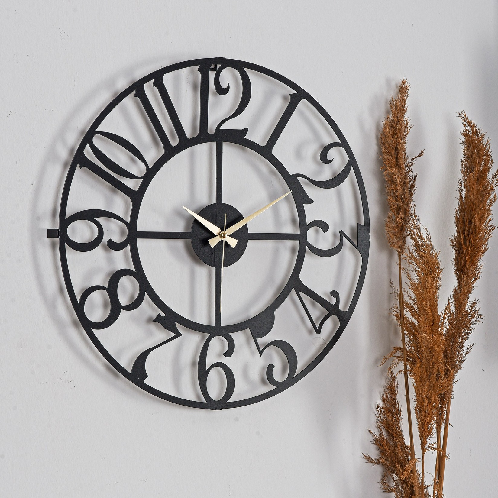 Zidni sat Wallity 41cm crni