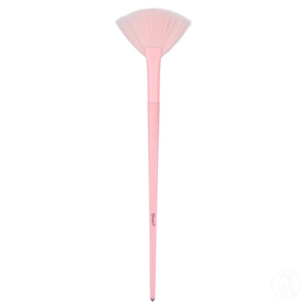 Blush Lepezasta četkica za hajlajter BLSH462, Roze